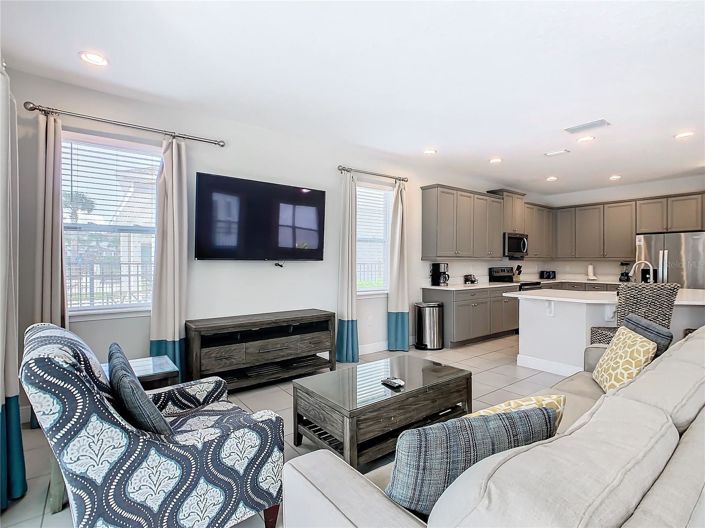 Image No.14-6 Bed House for sale