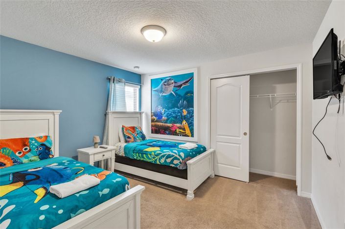 Image No.25-8 Bed House for sale