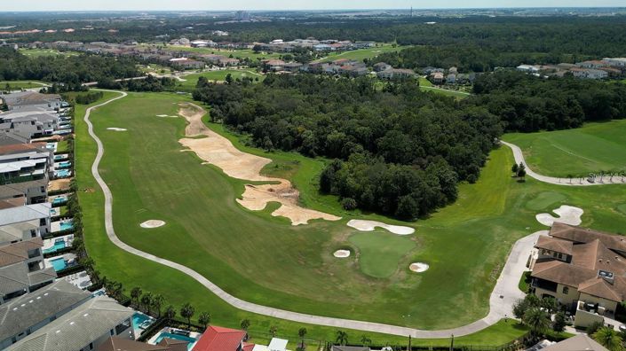 Image No.42-6 Bed House for sale