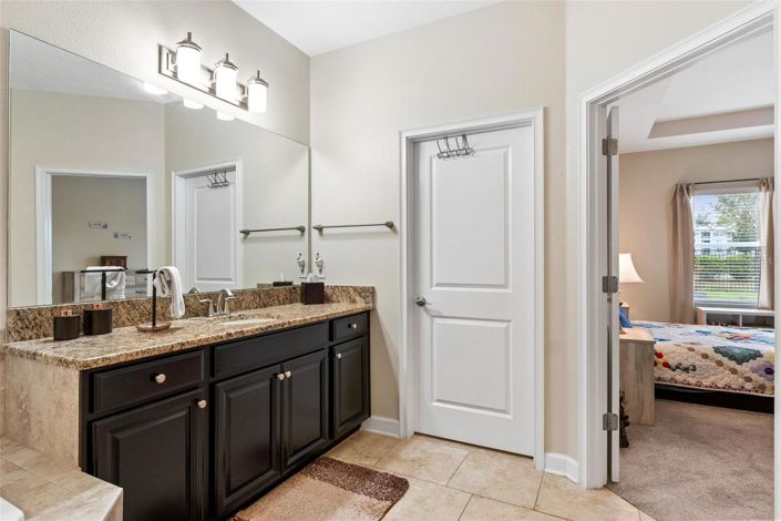 Image No.28-5 Bed House for sale