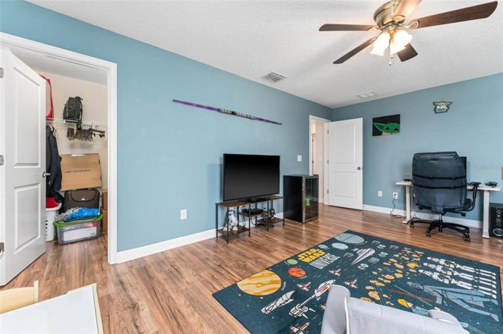 Image No.50-5 Bed House for sale