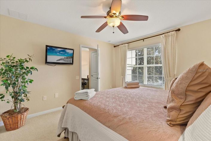 Image No.33-6 Bed House for sale