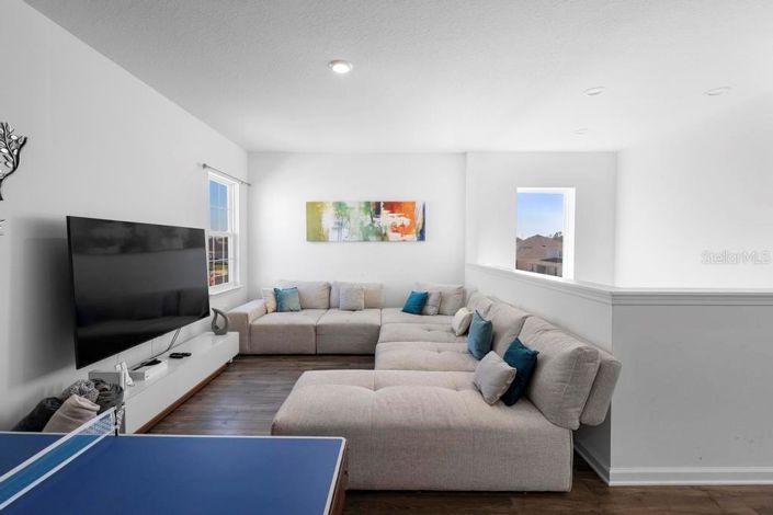 Image No.24-5 Bed House for sale