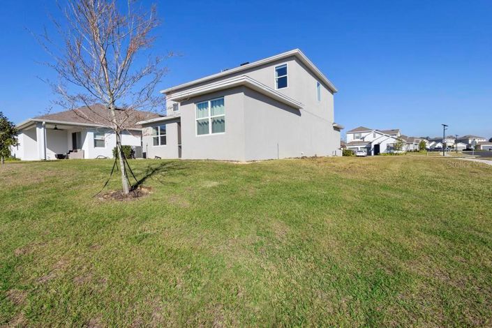 Image No.45-5 Bed House for sale