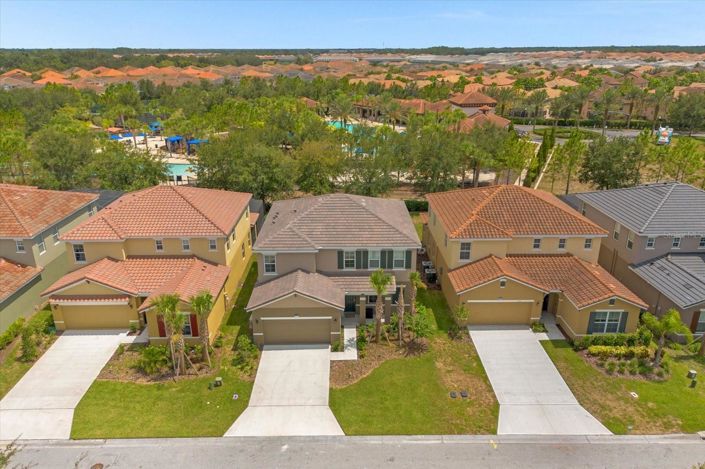 Image No.3-5 Bed House for sale