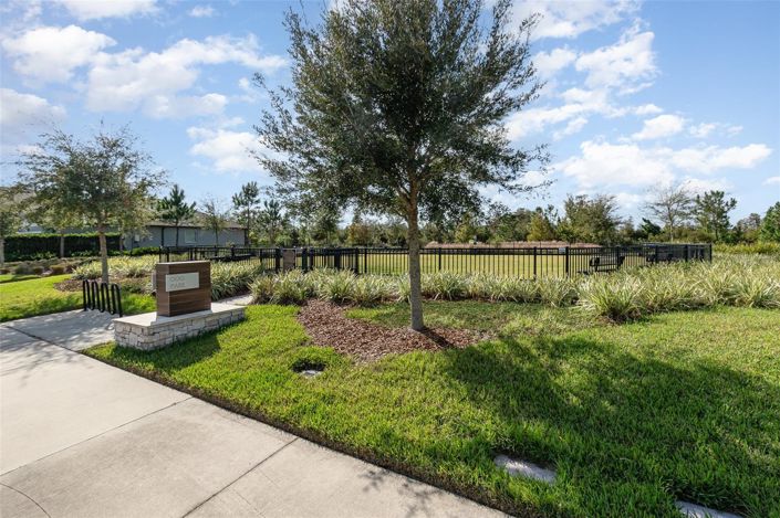 Image No.25-4 Bed House for sale