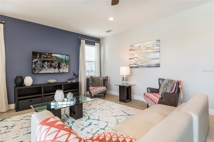 Image No.3-5 Bed House for sale