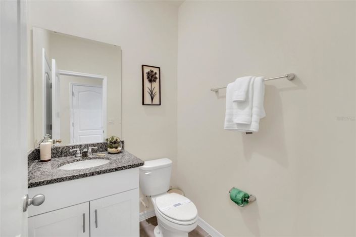 Image No.19-7 Bed House for sale