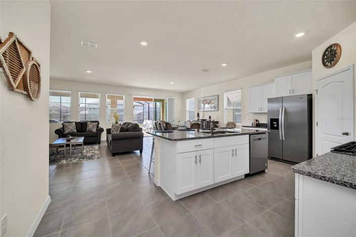 Image No.3-7 Bed House for sale