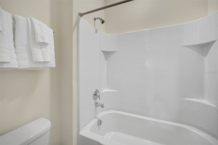 Image No.46-7 Bed House for sale