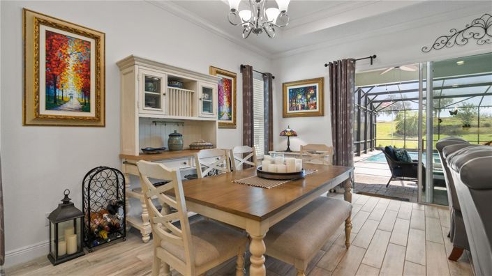 Image No.17-3 Bed House for sale