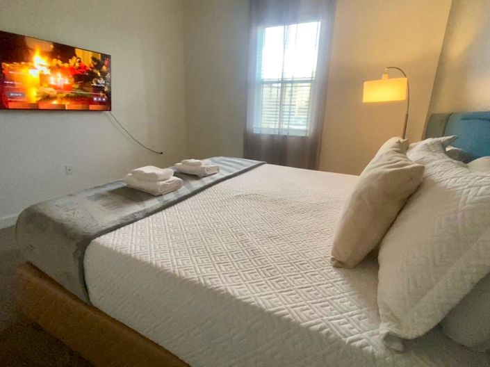 Image No.17-6 Bed House for sale