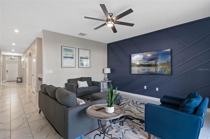 Image No.3-6 Bed House for sale