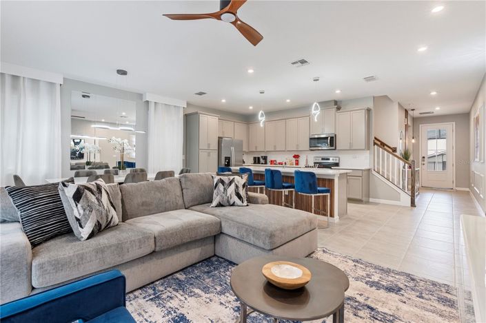 Image No.3-6 Bed Townhouse for sale