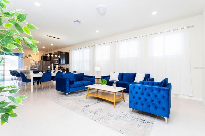 Image No.4-5 Bed House for sale