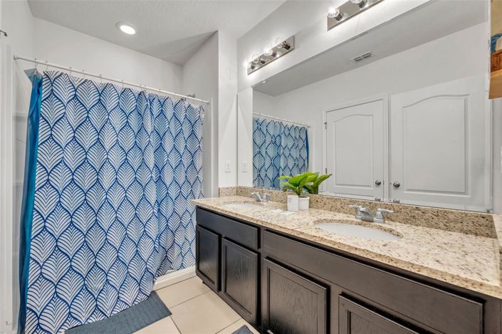 Image No.29-6 Bed House for sale