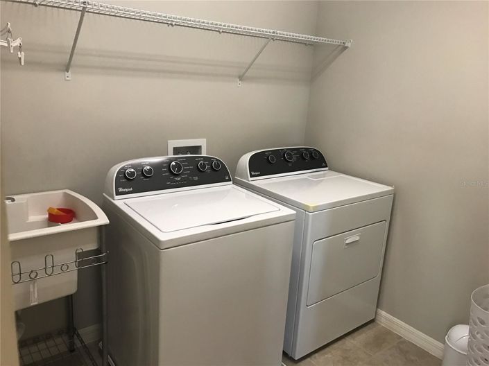 Image No.15-4 Bed House for sale