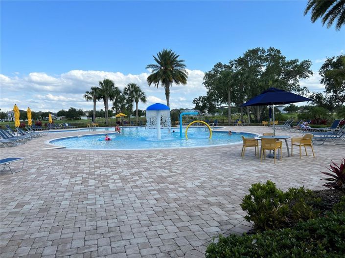 Image No.22-4 Bed House for sale