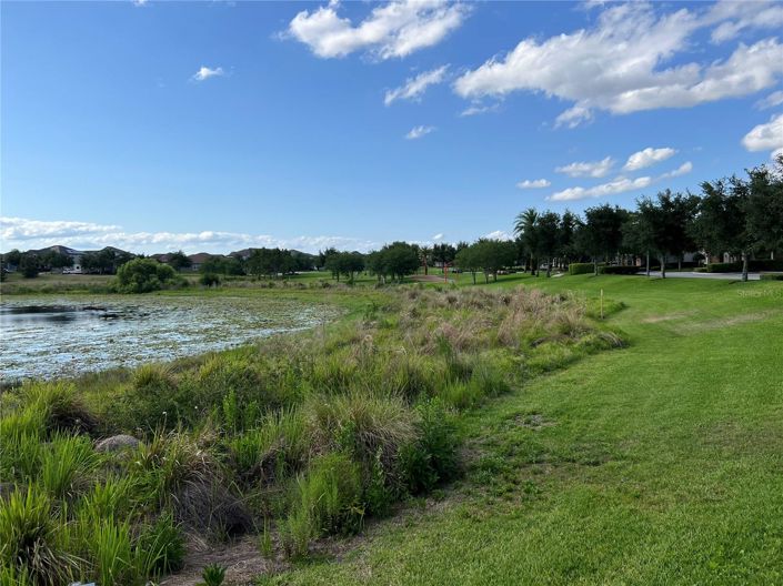 Image No.25-4 Bed House for sale