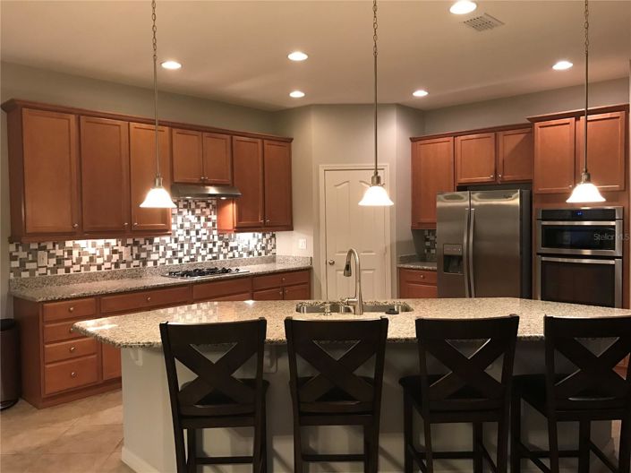 Image No.8-4 Bed House for sale