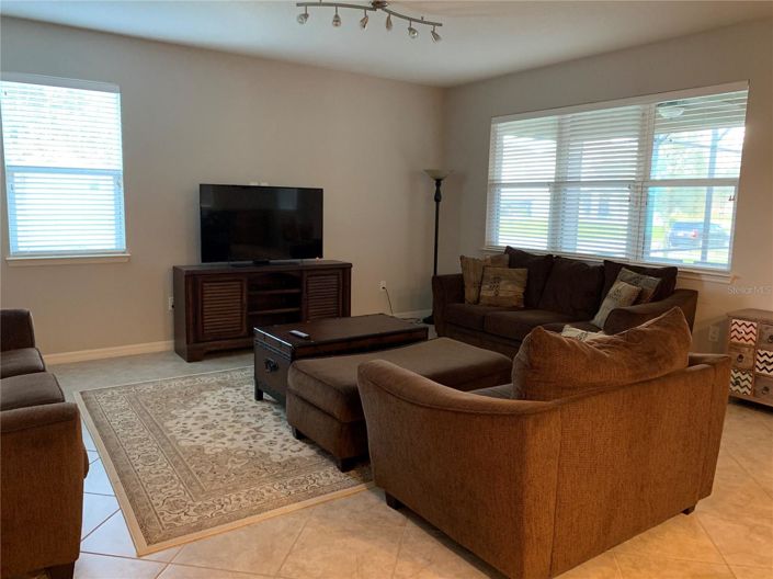 Image No.9-4 Bed House for sale