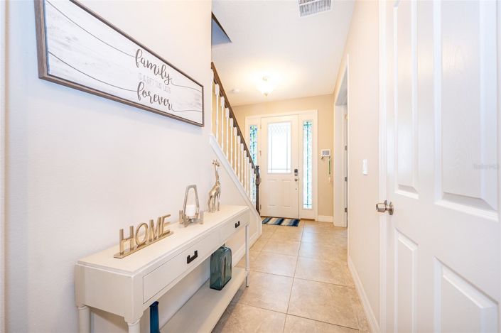 Image No.11-5 Bed House for sale