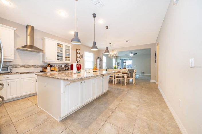 Image No.12-5 Bed House for sale