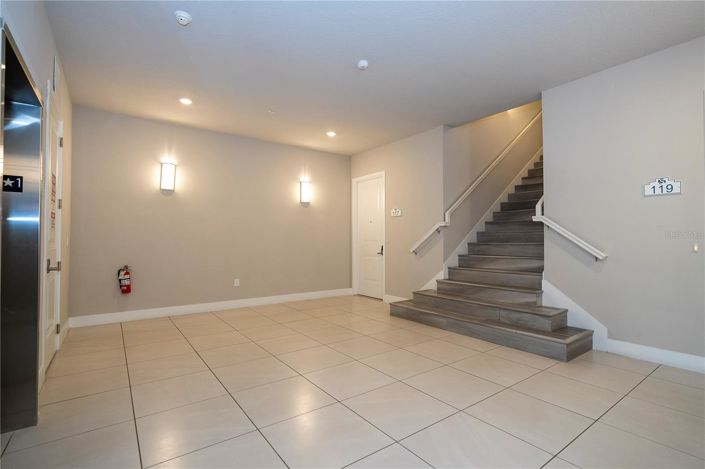 Image No.5-5 Bed Apartment for sale