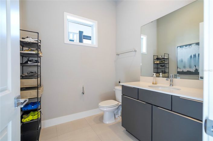 Image No.38-5 Bed Apartment for sale