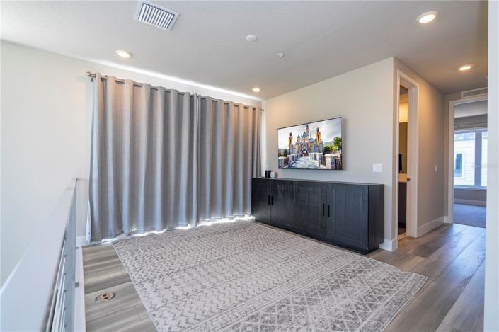 Image No.50-5 Bed Apartment for sale