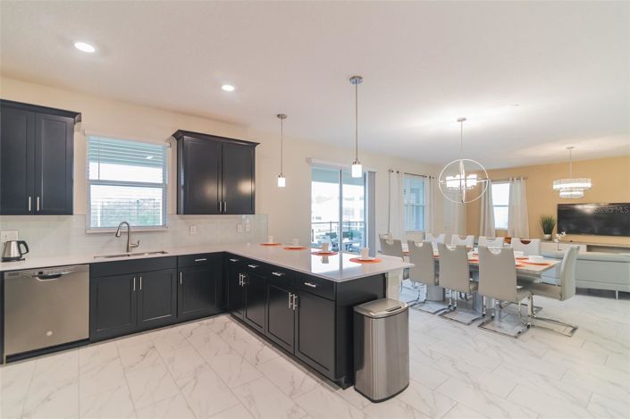 Image No.10-6 Bed House for sale