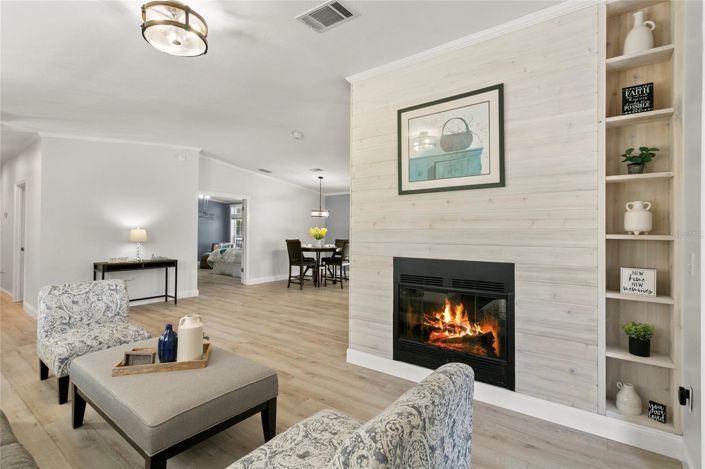 Image No.16-4 Bed House for sale