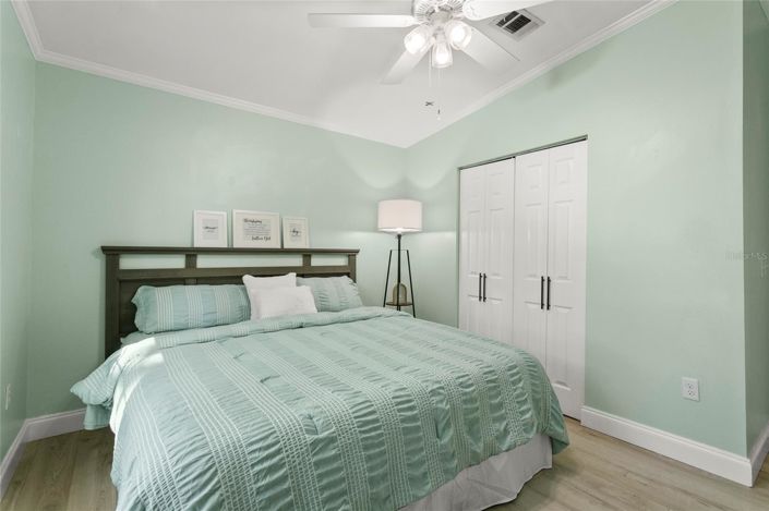 Image No.33-4 Bed House for sale