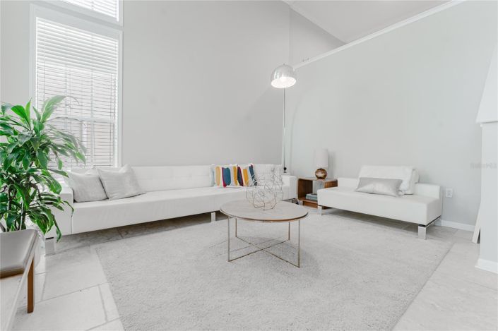 Image No.6-3 Bed Townhouse for sale