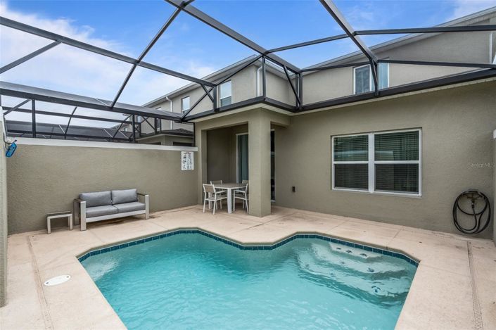 Image No.24-5 Bed Townhouse for sale