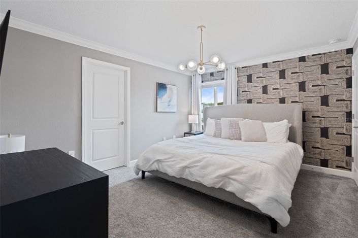 Image No.36-5 Bed Townhouse for sale