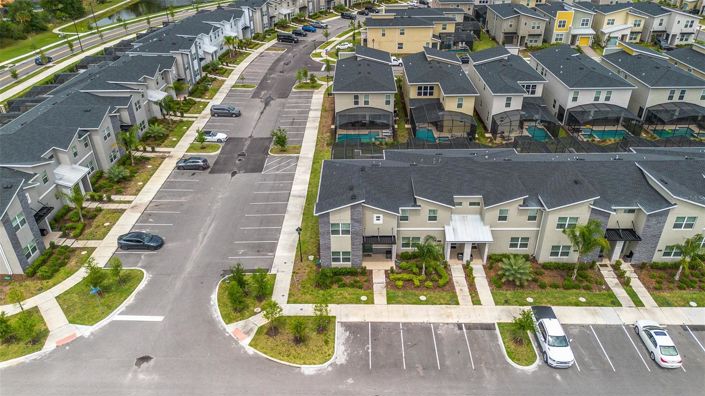 Image No.44-5 Bed Townhouse for sale