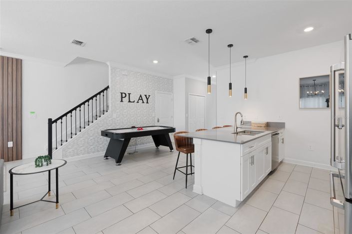 Image No.8-5 Bed Townhouse for sale