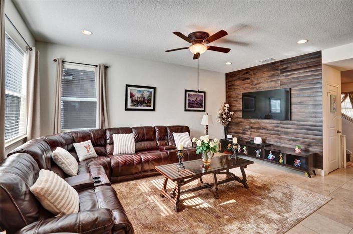 Image No.13-5 Bed House for sale