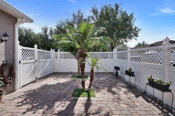 Image No.38-5 Bed House for sale