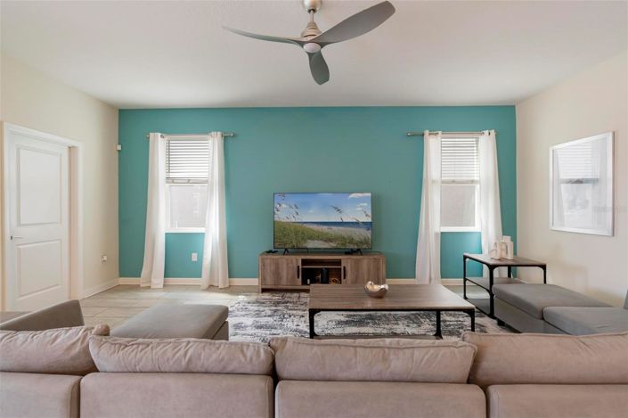 Image No.13-6 Bed House for sale