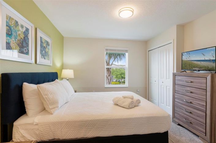 Image No.24-6 Bed House for sale