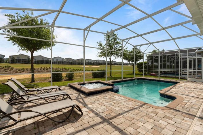 Image No.3-6 Bed House for sale