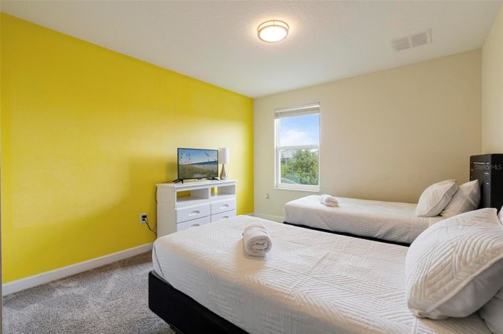 Image No.32-6 Bed House for sale