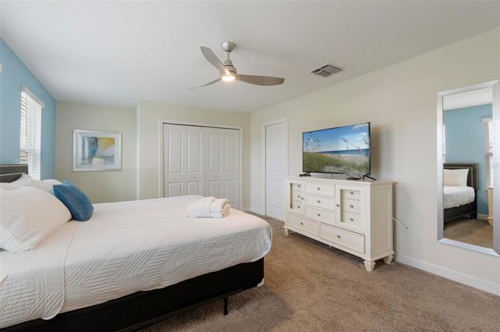 Image No.35-6 Bed House for sale