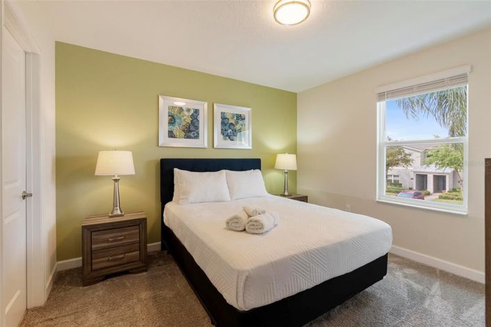 Image No.36-6 Bed House for sale