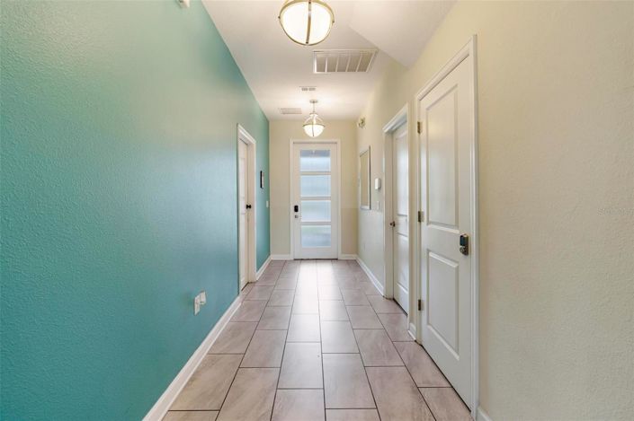 Image No.40-6 Bed House for sale