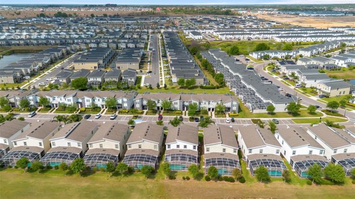 Image No.53-6 Bed House for sale