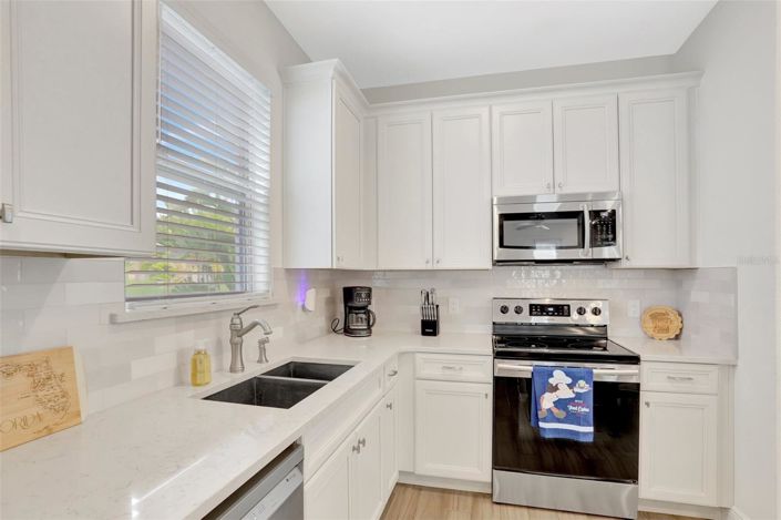 Image No.12-4 Bed House for sale