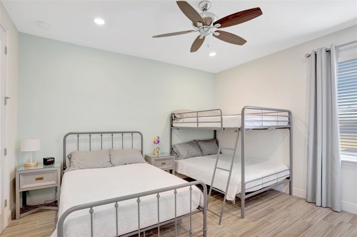 Image No.29-4 Bed House for sale